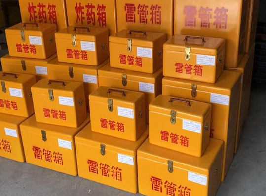 城固玻璃钢雷管箱的使用寿命一般是多少？